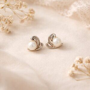 Vintage Gold Tone Swirl Pearl Stud Earrings